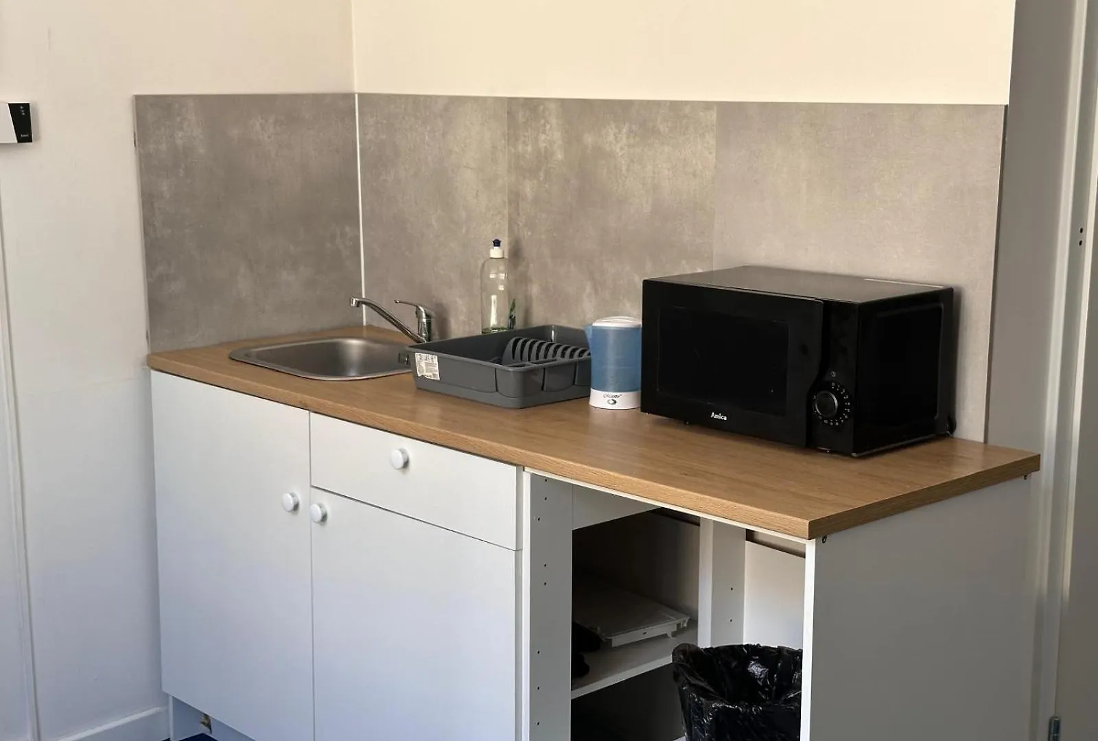 Genius Rooms- 24H Self Check-In Познань 0*,